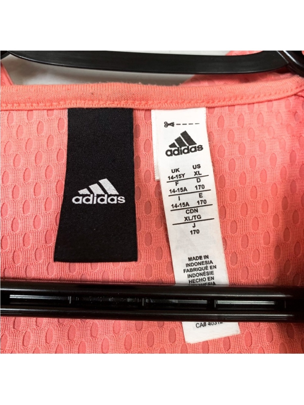Adidas • Jacket - Picture 6 of 6